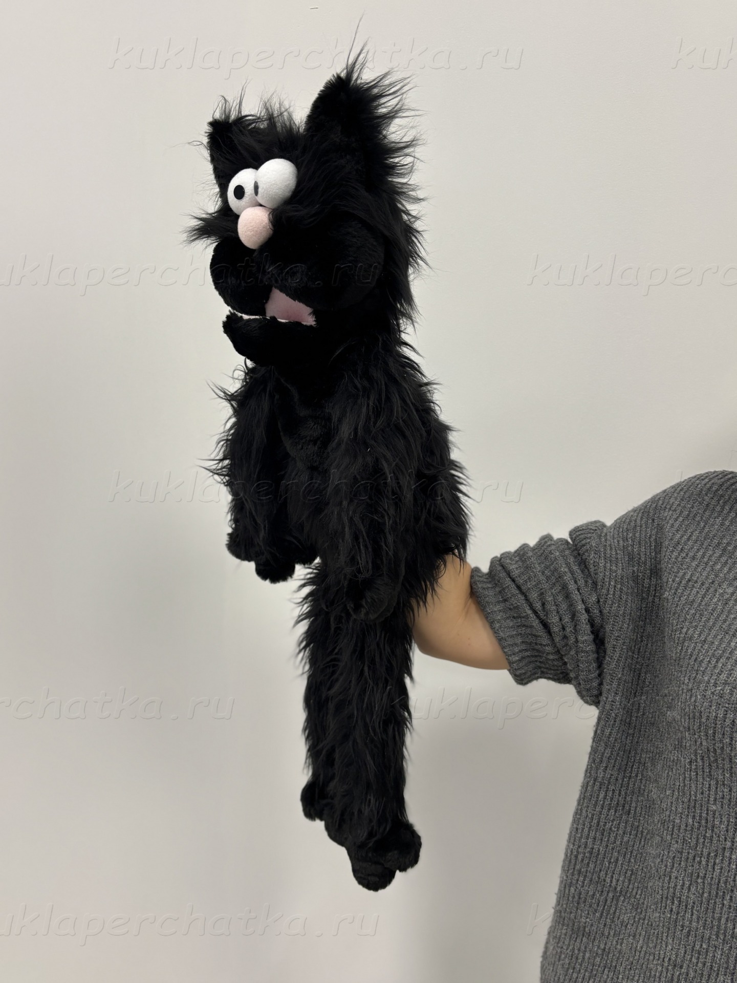 Кот черный-пречерный лохматый с ножками - кукла-маппет с открывающимся ртом, 60 см.