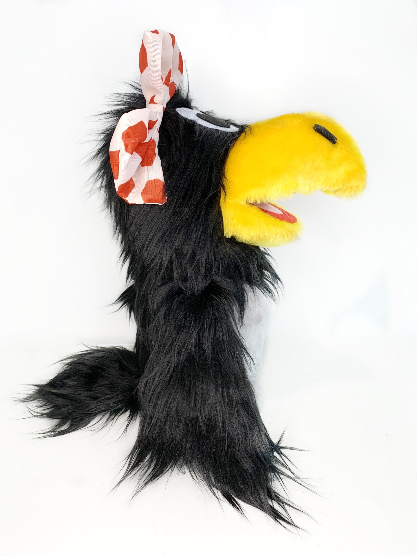 Ворона средняя - кукла-маппет с открывающимся ртом, 35 см.