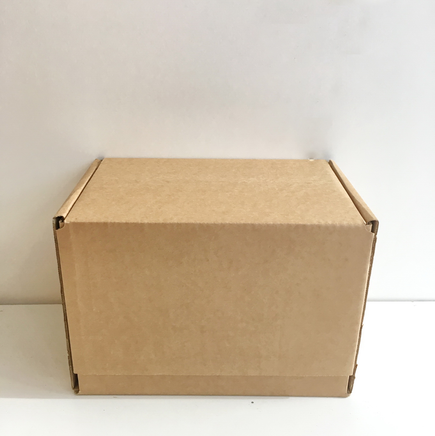 Коробка картонная 2
