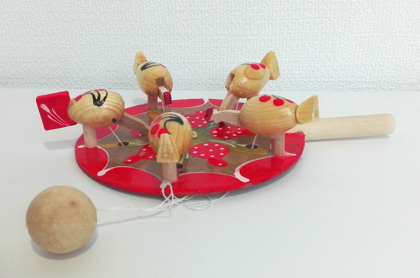 Курочки клюют зернышки игрушка